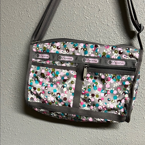 LeSportsac Gray and Pink Crossbody Bag Lightweight Nylon - Picture 4 of 8